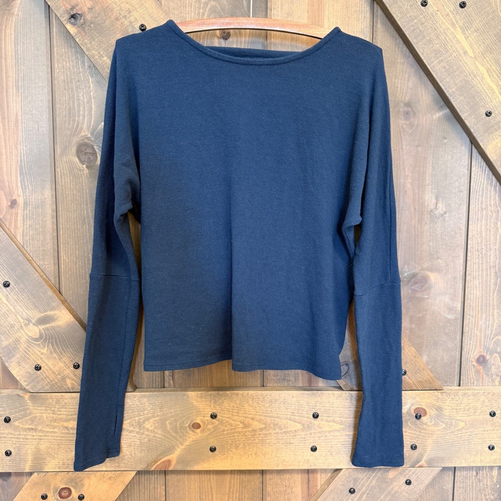 Unbranded Surplice Back Long Sleeve Top Women Large Navy Blue Good Thumbholes